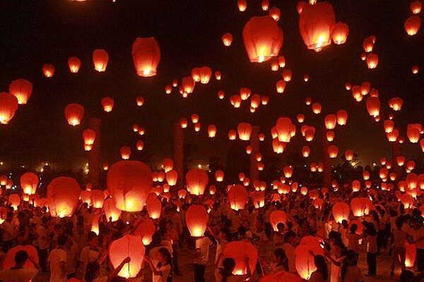 Tìm hiểu phong tục Rằm tháng 7 ở các nước Á Đông