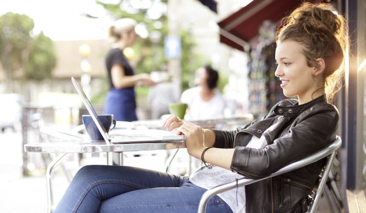 5 việc làm thêm online tốt nhất cho sinh viên