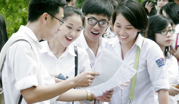 Lớp chọn và ‘cuộc đua’ không hồi kết