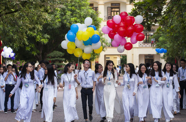 Học sinh cả nước đồng loạt khai giảng vào sáng 5/9