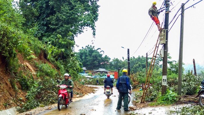 Khẩn trương đối phó và khắc phục hậu quả mưa, lũ