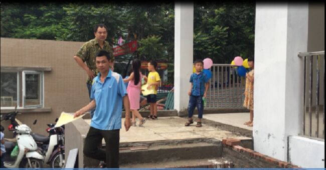 Trương tiểu học Thanh Xuân Bắc (Hà Nội): Bất an với công trình thi công dang dở vẫn đón học sinh vào trường