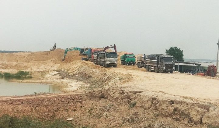 Chấn chỉnh hoạt động khai thác cát tại hồ Dầu Tiếng