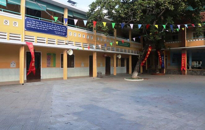 Sở GD&ĐT Huế họp khẩn, xử lí nghiêm các trường nghỉ dạy sau khai giảng