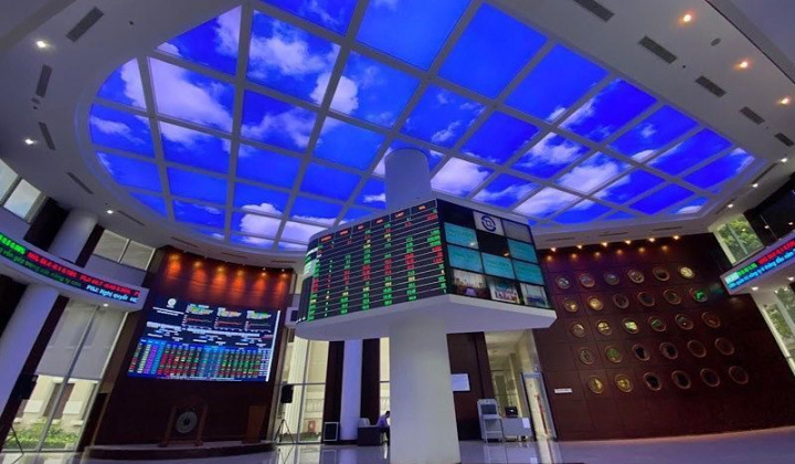 HOSE báo lãi kỷ lục 2.536 tỉ đồng trong năm 2021, tăng 267%