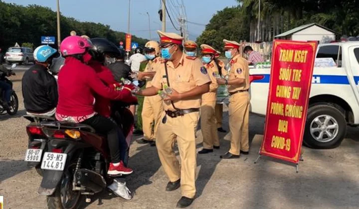 Lực lượng CSGT Đồng Nai: "Ghi điểm mạnh" trong lòng nhân dân