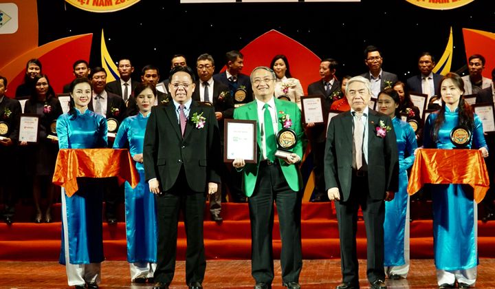 Tập đoàn Mai Linh lọt Top 10 Nhãn hiệu hàng đầu Việt Nam năm 2018