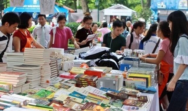 Hội sách Hà Nội 2019 với chủ đề Thành phố Vì hòa bình diễn ra tại Hoàng thành Thăng long
