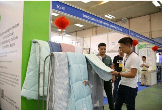 Khai mạc triển lãm Quốc tế ngành dệt may