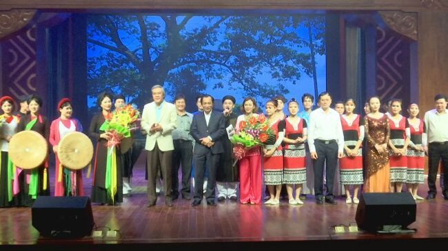 Bắc Ninh  - Ninh Thuận  tăng cường hợp tác , giao lưu văn hóa nghệ thuật, kinh tế, chính trị.