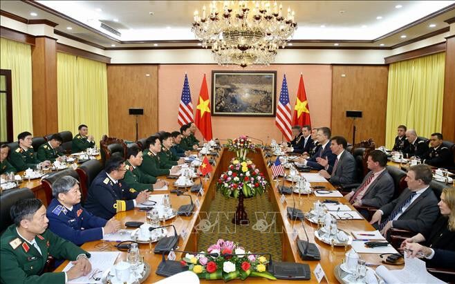 Bộ trưởng Quốc phòng Ngô Xuân Lịch hội đàm Bộ trưởng Quốc phòng Hoa Kỳ