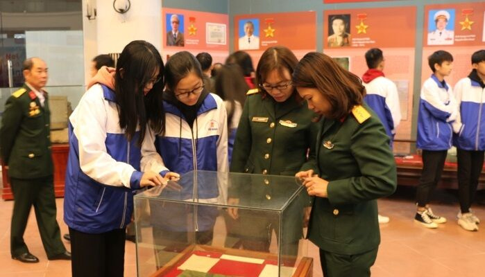 Bắc Ninh trưng bày chuyên đề “Chân dung Anh hùng Lực lượng vũ trang nhân dân tỉnh Bắc Ninh”