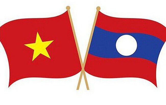 Chủ tịch Quốc hội tiếp Bộ trưởng Bộ Ngoại giao Lào