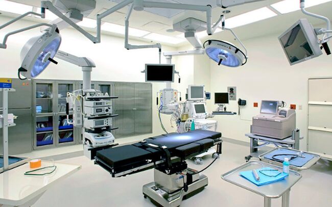 Doanh nghiệp đối thoại vướng mắc trong nhập khẩu trang thiết bị y tế