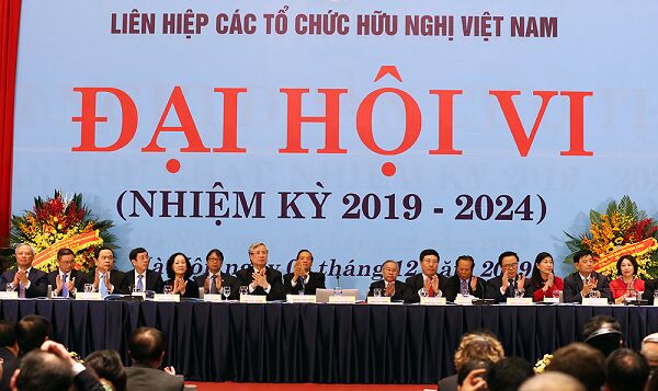 “Đổi mới công tác đối ngoại nhân dân, góp phần xây dựng và bảo vệ Tổ quốc