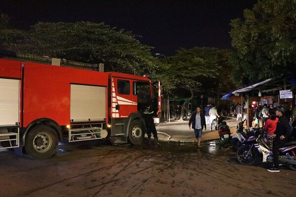 TP Hải Dương: Cháy chợ đông Ngô Quyền