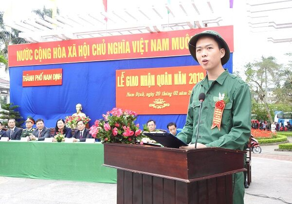 Tp Nam Định tổ chức Lễ giao nhận quân năm 2019