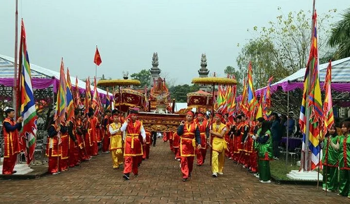 Khai mạc Tuần lễ Văn hóa - Thể thao và Lễ hội đình Đầm Hà