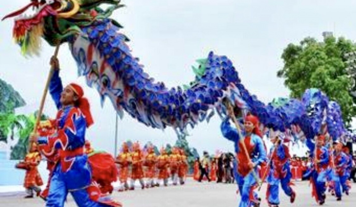 Nâng cao dân trí, mở rộng dân chủ và giữ gìn bản sắc dân tộc trong bối cảnh hiện nay