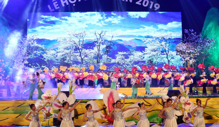 Tưng bừng Lễ hội Hoa Ban 2019