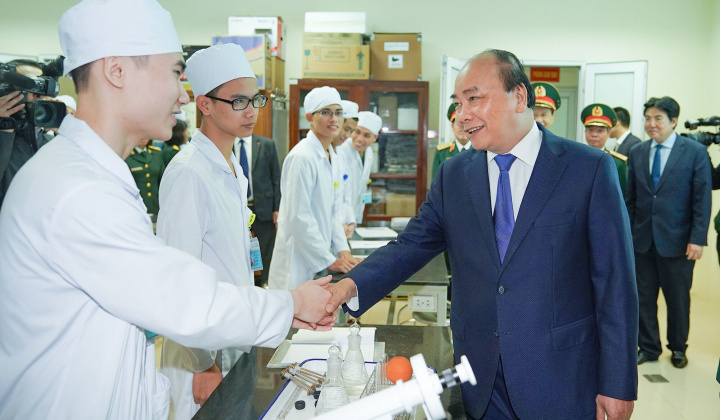 Thủ tướng: Học viên Quân y cần sớm đạt tiêu chí trường trọng điểm quốc gia