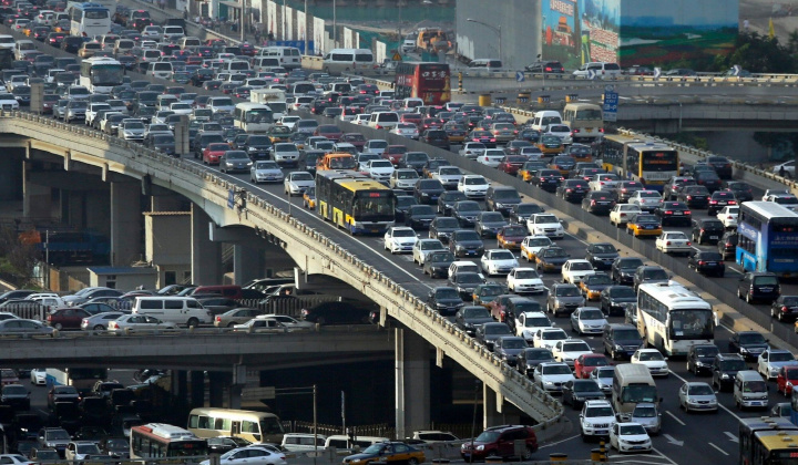 Ùn tắc và tai nạn giao thông  ở đô thị Việt Nam 10 nguyên nhân và giải pháp