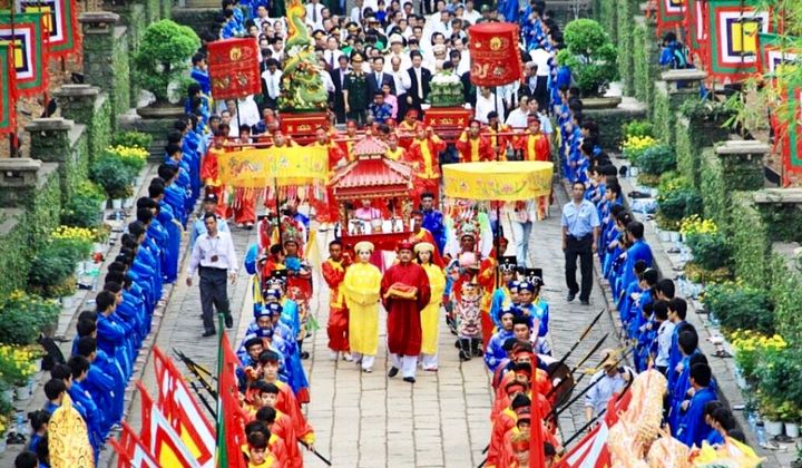 Vun đắp bản sắc cho sản phẩm văn hóa