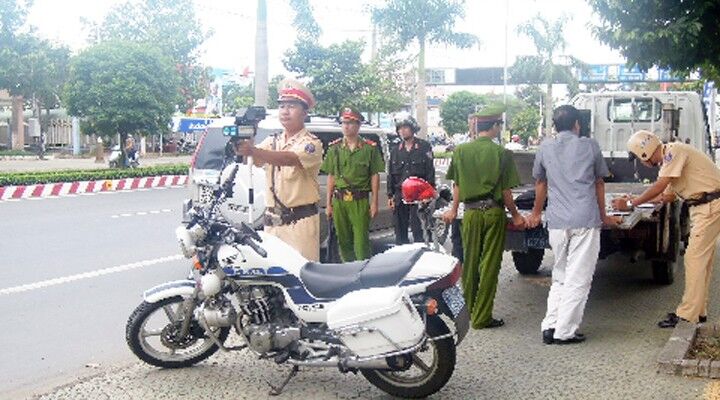 Phòng CSGT Công an tỉnh Đồng Nai: Thực hiện tốt nhiệm vụ đảm bảo TTATGT trên địa bàn