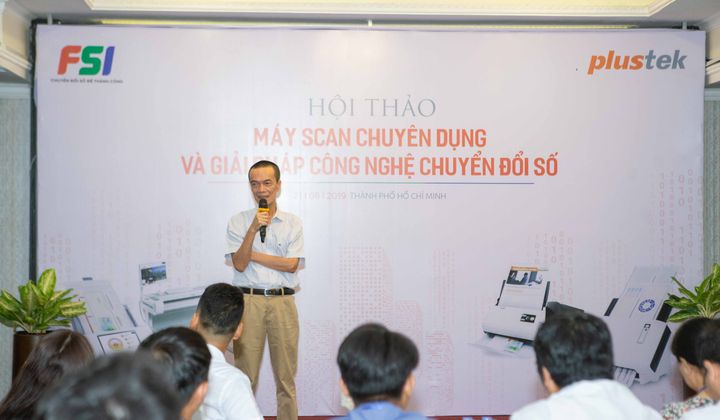 FSI cùng giải pháp chuyển đổi số bằng máy scan chuyên dụng.