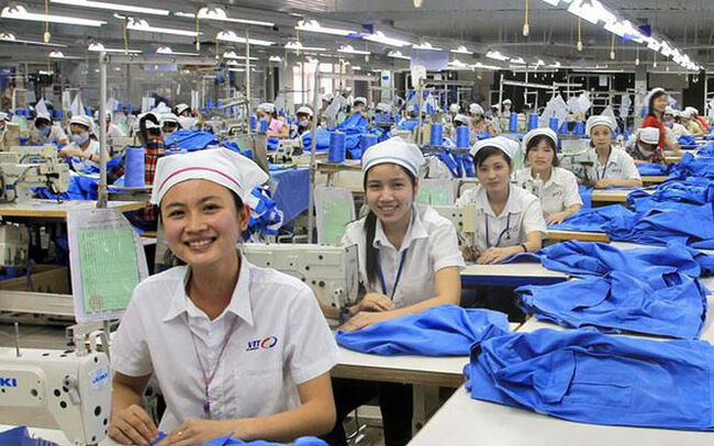 Dệt may Việt Nam làm gì để không thua trên sân nhà?