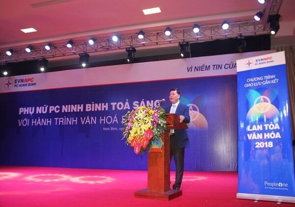 PC Ninh Bình: Đổi mới công tác kinh doanh và dịch vụ khách hàng với giá trị cốt lõi
