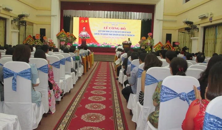 Công bố các Quyết định thành lập Trung tâm Kiểm soát bệnh tật tỉnh Nghệ An và bổ nhiệm lãnh đạo