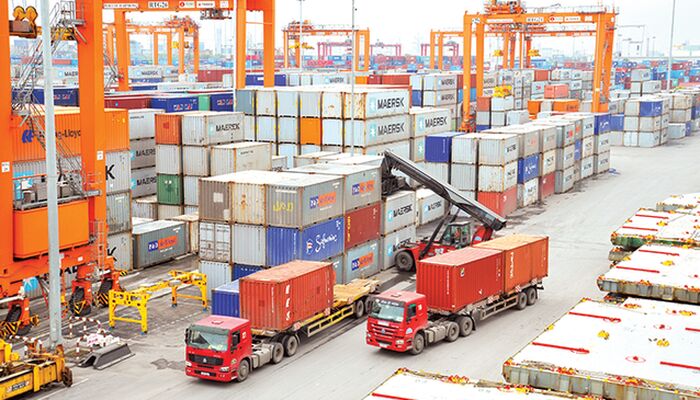 Xuất nhập khẩu giảm mạnh gần 17% so với nửa cuối tháng 8