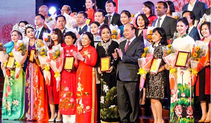 Thủ tướng dự Chương trình “Sức mạnh nhân đạo 2020”