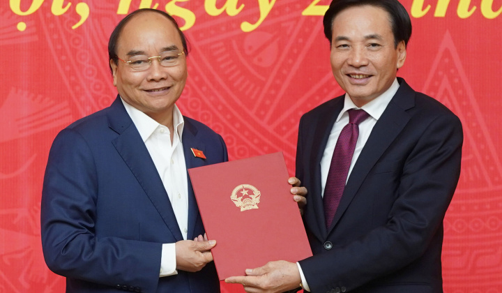 Thủ tướng trao quyết định bổ nhiệm Phó Chủ nhiệm Văn phòng Chính phủ