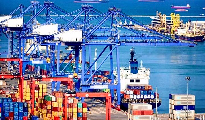 Xuất siêu kỷ lục 18,72 tỷ USD