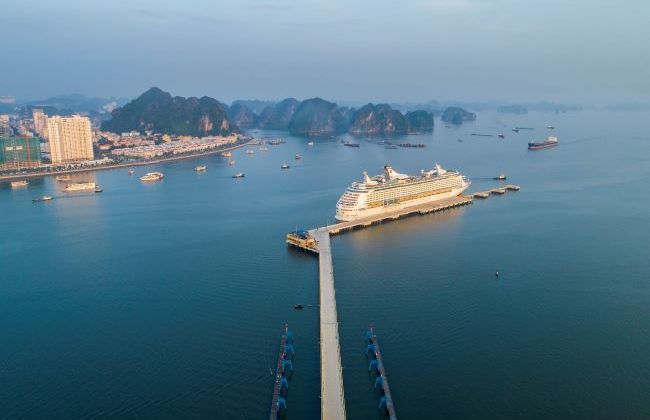 WTA vinh danh cảng tàu khách quốc tế Hạ Long là “Cảng tàu khách hàng đầu Châu Á” 2020