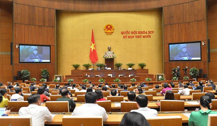 Quốc hội tiếp tục tiến hành chất vấn; phê chuẩn bổ nhiệm nhân sự