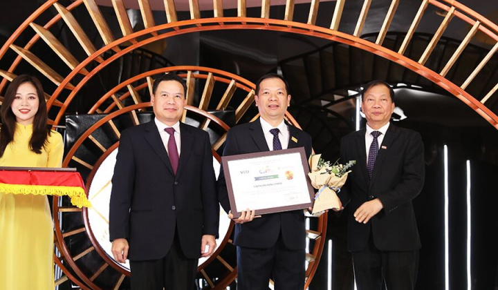 Tập đoàn Hưng Thịnh vinh dự vào "Top 10 doanh nghiệp bền vững Việt Nam 2020"