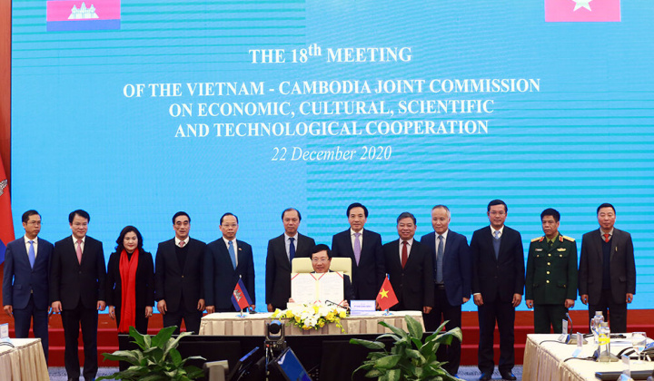 Việt Nam-Campuchia phát triển tích cực trong quan hệ hợp tác toàn diện