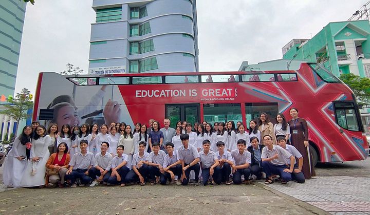 “Hành trình Giáo dục và Công nghệ Vương quốc Anh” dừng chân tại Đà Nẵng