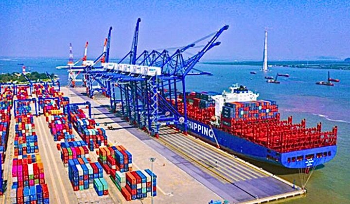 Việt Nam đạt top 5 BXH dòng chảy thương mại quốc tế