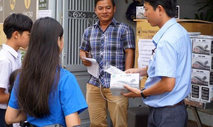 Những tấm lòng hảo tâm giữa đại dịch virus corona