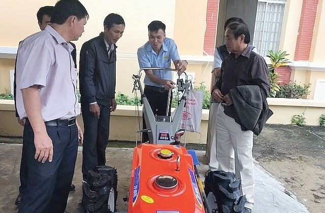 Tìm chỗ đứng cho thị trường máy nông nghiệp Việt Nam
