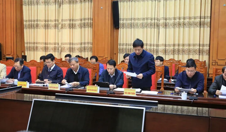 Thái Bình họp báo cáo tiến độ thực hiện 2 tuyến đường trọng điểm