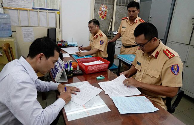 Nộp phạt vi phạm giao thông trên cổng dịch vụ công quốc gia