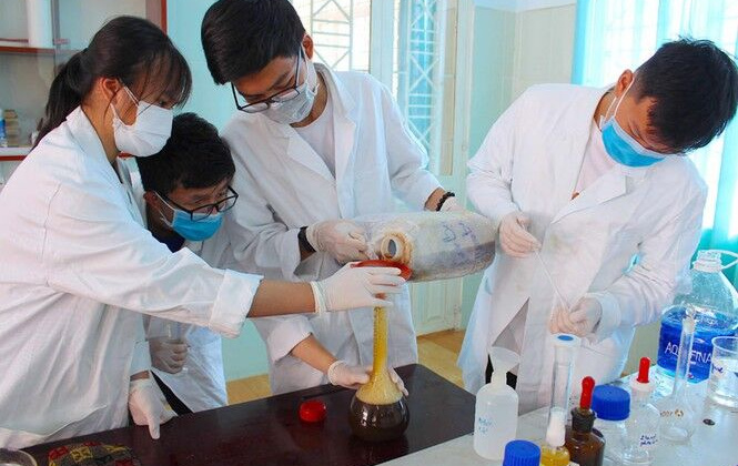 Thanh niên góp sức nhỏ bé của mình chống dịch bệnh do Covid-19 gây ra