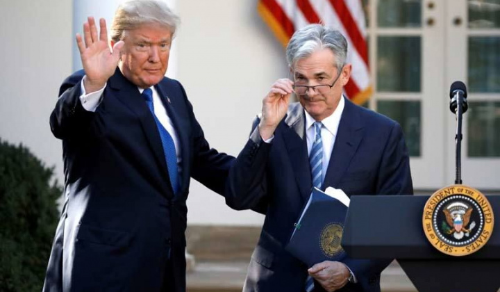 Donald Trump thừa nhận hiện tại là thời điểm tồi tệ nhất trong vòng 35 năm qua của Mỹ