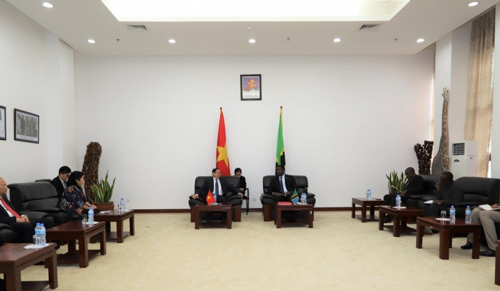 Thúc đẩy quan hệ hữu nghị Việt Nam-Tanzania bền chặt và thực chất