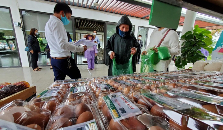 “Chuỗi” siêu thị Hạnh Phúc 0 đồng dành tặng người nghèo